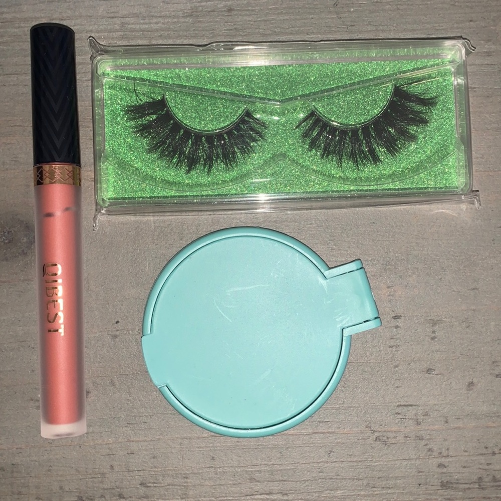 Make up bundle